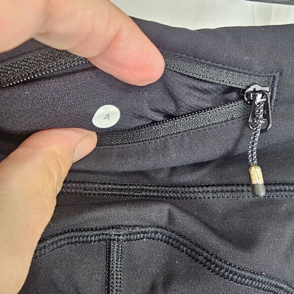 LULULEMON Speed Tight IV Black Ankle  Pocket Ruching Size 4 Activewear Athletica - Picture 8 of 8